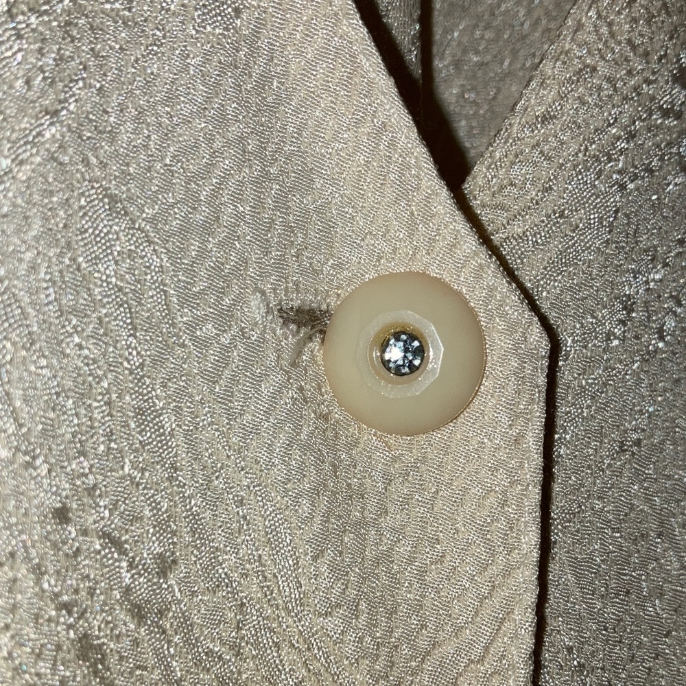 Vintage Sophisticate 80s party dress, ruffle sleeve, flounce hem, cream beige - Picture 10 of 14